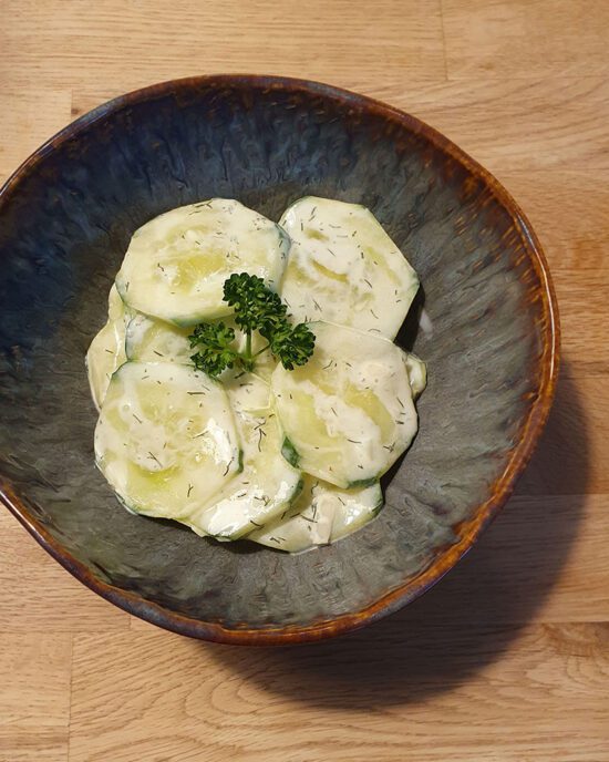Gurken Salat Rezept mit Joghurt und Dill