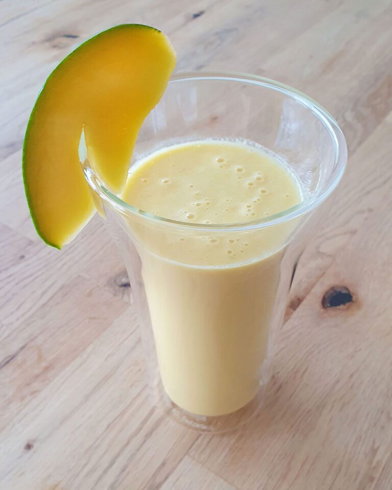 Sommergetränk Rezept für original indischen Mango Lassi