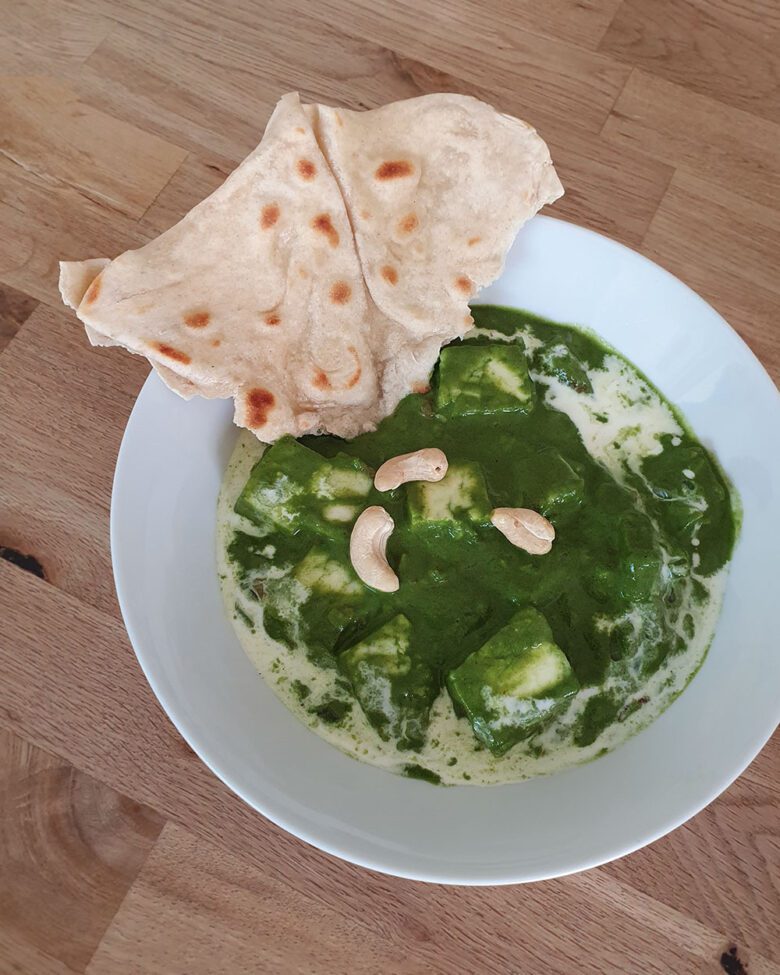 Palak Paneer: Vegetarisches Spinatcurry mit Käse aus Indien