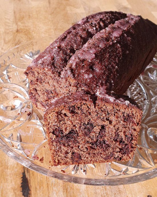 Kuchen Rezept für aromatischen Rotwein Cake mit Schokolade