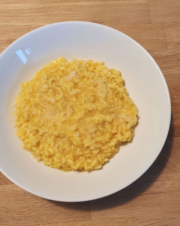 Nach diesem Rezept werden Bratkartoffel Würfel schön knusprig!