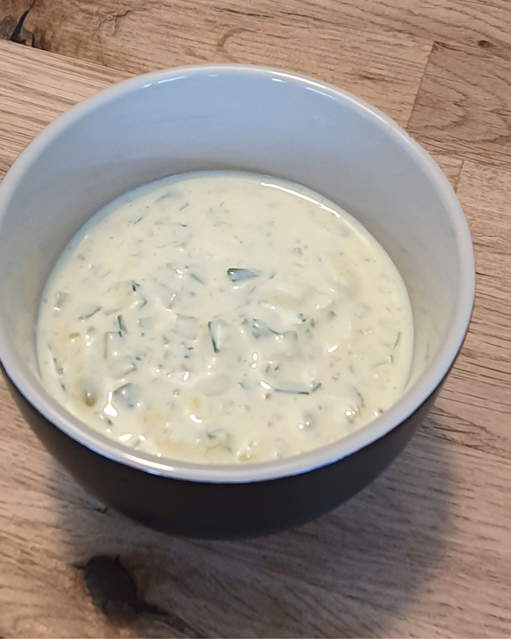 Dip Rezept für selbstgemachte Sauce Tartare aus frischen Zutaten